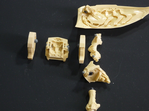 WAVE キュベレイ(1/144) ガレージキット 制作1-5