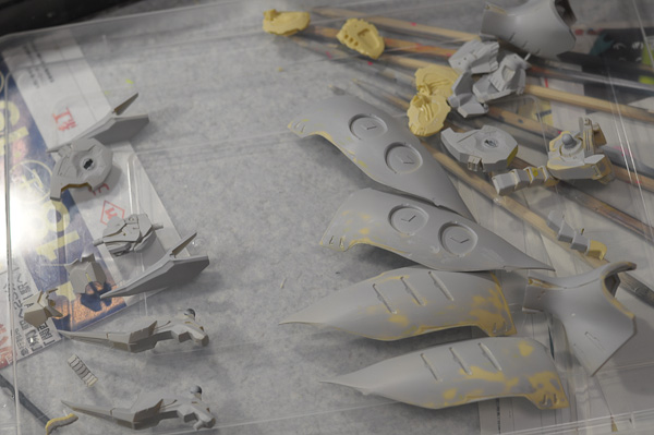 WAVE キュベレイ(1/144) ガレージキット 制作2-3