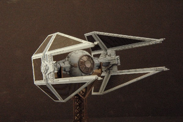 TIE INTERCEPTOR　ファインモールド　1/72　-4
