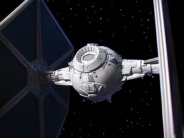 TIE FIGTER　ファインモールド　1/72-3
