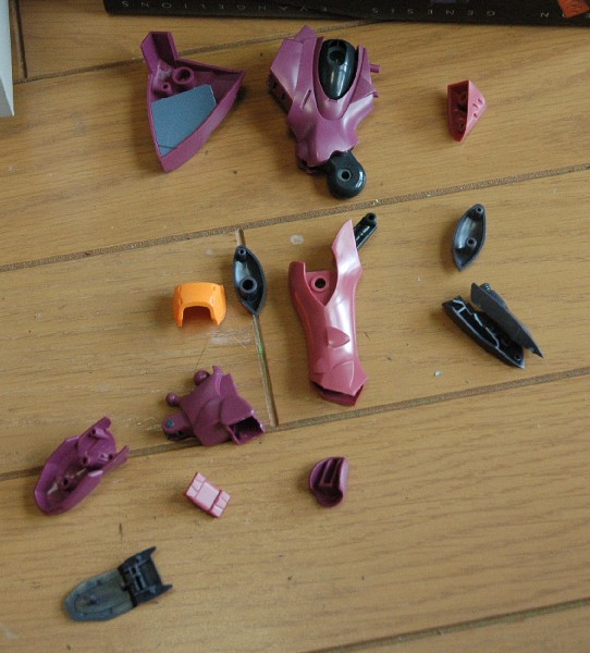 LMHG　エヴァンゲリオン初号機　F型装備　足の製作-1
