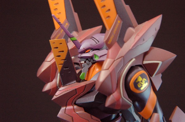 LMHG エヴァンゲリオン初号機 F型装備 完成画像-3