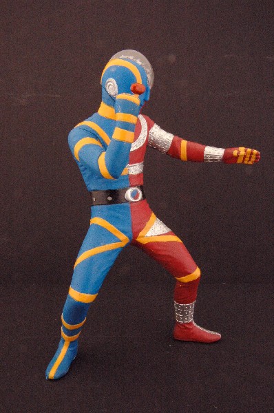 キカイダー　ソブビキット　完成画像-2
