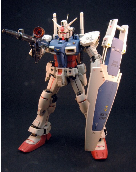 GUNDAM GP01 1/100 MG-4

