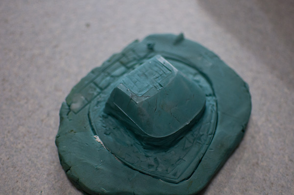 LAMBORGHINI MIURA P400SV（1/24 HASEGAWA）その4 ヒートプレス-6