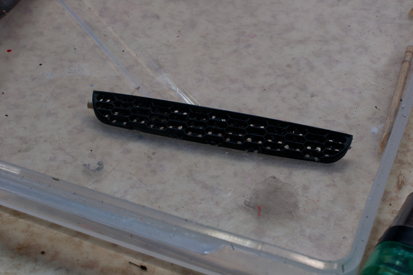 LAMBORGHINI MIURA P400SV（1/24 HASEGAWA）その20　抜き作業の続き-2