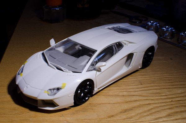 1/24 ランボルギーニ　アヴェンタドール　1/24　その３　仮組み完成-2