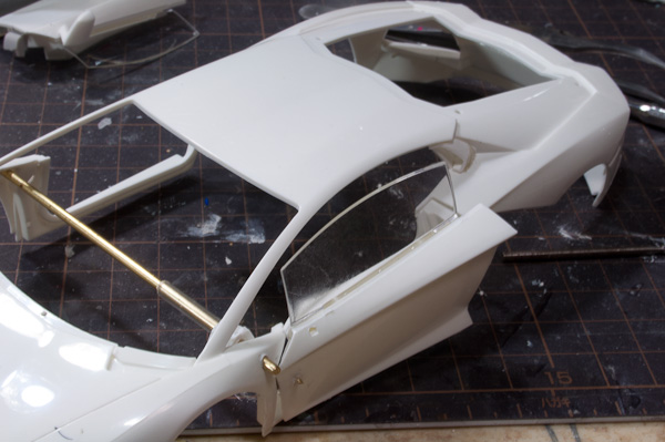 1/24 ランボルギーニ アヴェンタドール 1/24 その4 ガルウィングドアの可動化-7