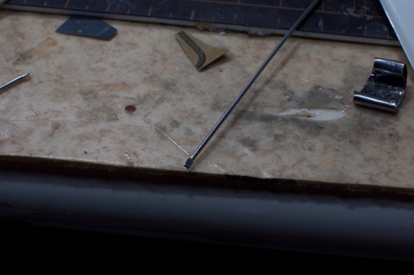 1/24 ランボルギーニ アヴェンタドール 1/24 その5 ガルウィングドアの可動化 続編-1