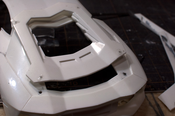 1/24 ランボルギーニ アヴェンタドール 1/24 その8 ボディーのディティール その2-4
