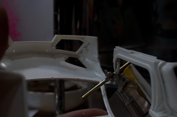 1/24 ランボルギーニ アヴェンタドール 1/24 その9 ガルウィングドアの可動化、最終版-4