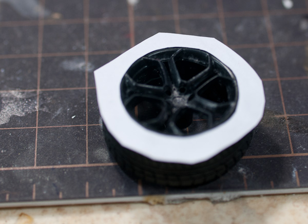 1/24 ランボルギーニ　アヴェンタドール　1/24　その１２　タイヤの刻印（トナー転写方）　続編-1