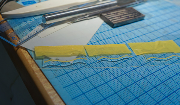 1/24 ランボルギーニ アヴェンタドール 1/24 その18 エンジンフードのガラス -7