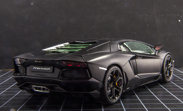 フジミ版アヴェンタドール 完成-8