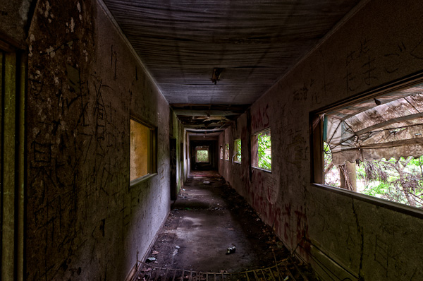 一龍旅館　潜入編　其の参　客室一階-1