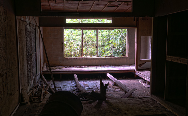 一龍旅館　潜入編　其の参　客室一階-7