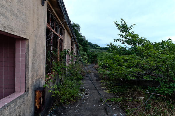 一龍旅館 潜入編 其の四 屋外~三階ベランダ-8