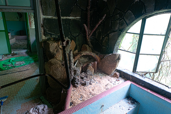 マヤカン　其の十伍　二階浴室エリア-3