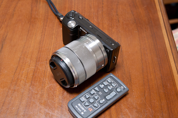 NEX-5 その他付属品 レンズフード、ボディーキャップ、フラッシュ-7