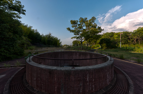 大阪府立泉佐野勤労青少年研修センター　其の四　エントランスエリア-3