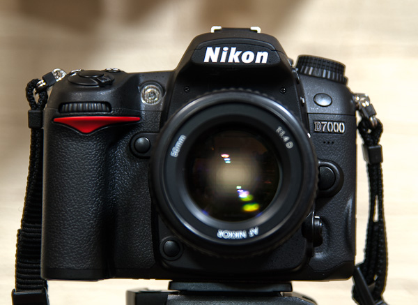 NIKON D7000 外観 -1