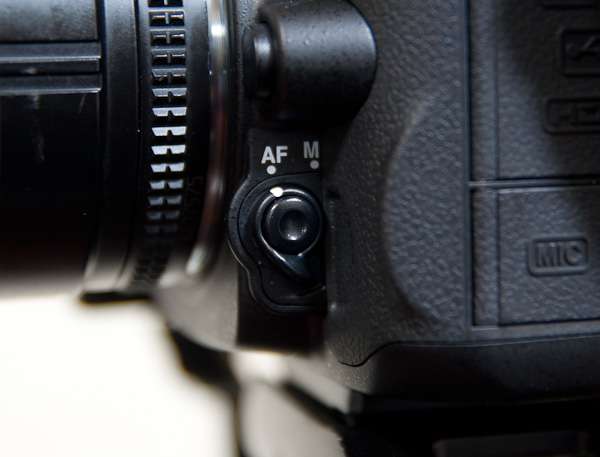 NIKON D7000 外観 -3