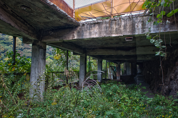 宇治川ほとりの岩風呂風旅館　其の弐-6