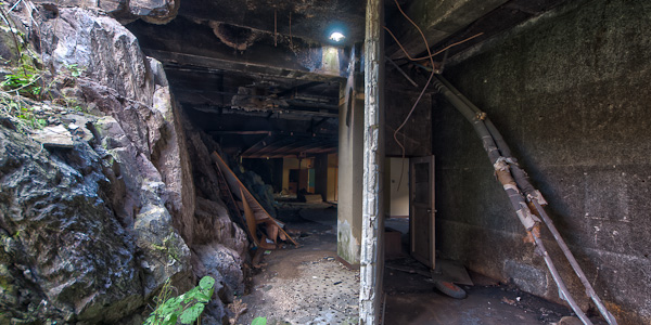 ◆宇治川ほとりの岩風呂風旅館　其の参-1