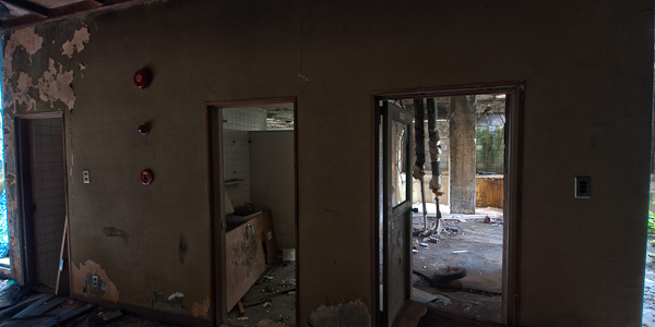 ◆宇治川ほとりの岩風呂風旅館　其の参-2