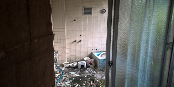 ◆宇治川ほとりの岩風呂風旅館　其の四-2