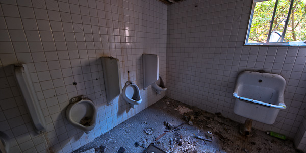 ◆宇治川ほとりの岩風呂風旅館　其の伍-3