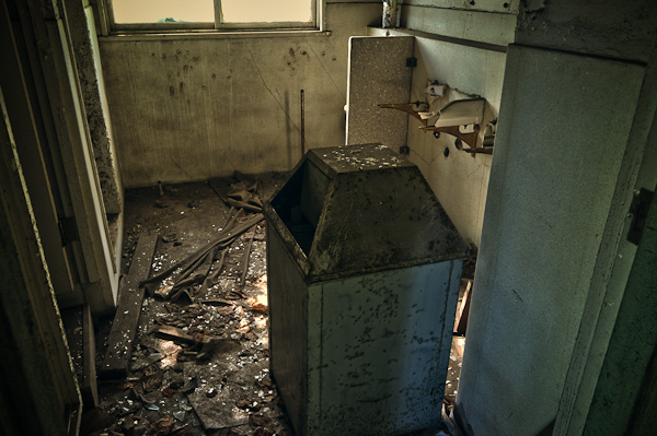 ◆米軍府中基地 其の四 基地2階-6