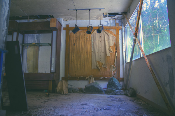 ◆湯原温泉ロープウェイ跡　其の参　二階へ-1