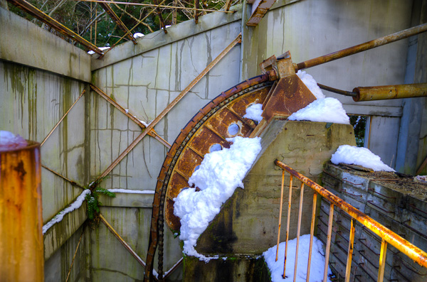 ◆湯原温泉ロープウェイ跡 其の陸 機械室へ-4