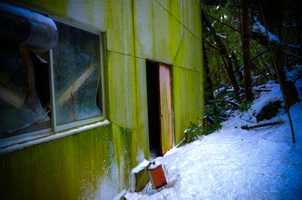 ◆湯原温泉ロープウェイ跡 其の陸 機械室へ-8
