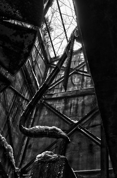 ◆湯原温泉ロープウェイ跡 其の漆 マシンルーム-6