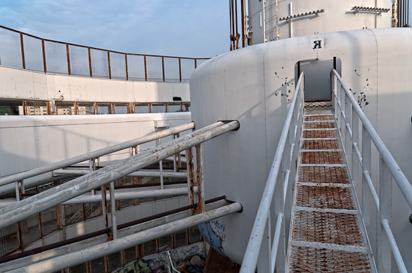 ホテル　ラ･レインボー　其の弐　塔へ-8