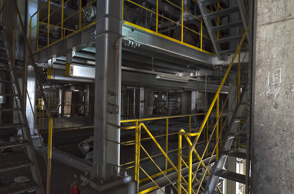 某巨大工場 その二-2