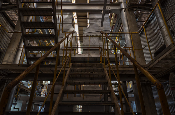 某巨大工場 その二-5